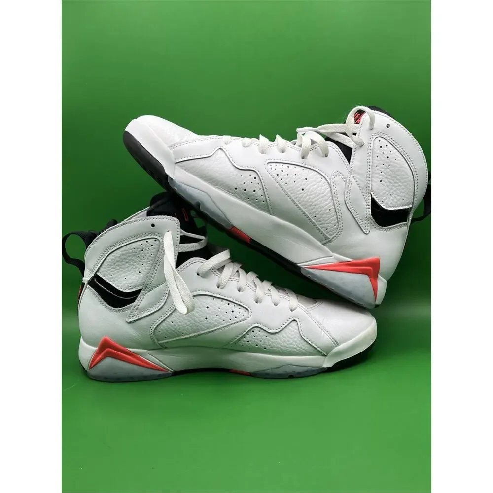 Air Jordan 7 Retro Men’s Size 10.5 White Infrared CU9307- 160 LACES HAVE STAIN